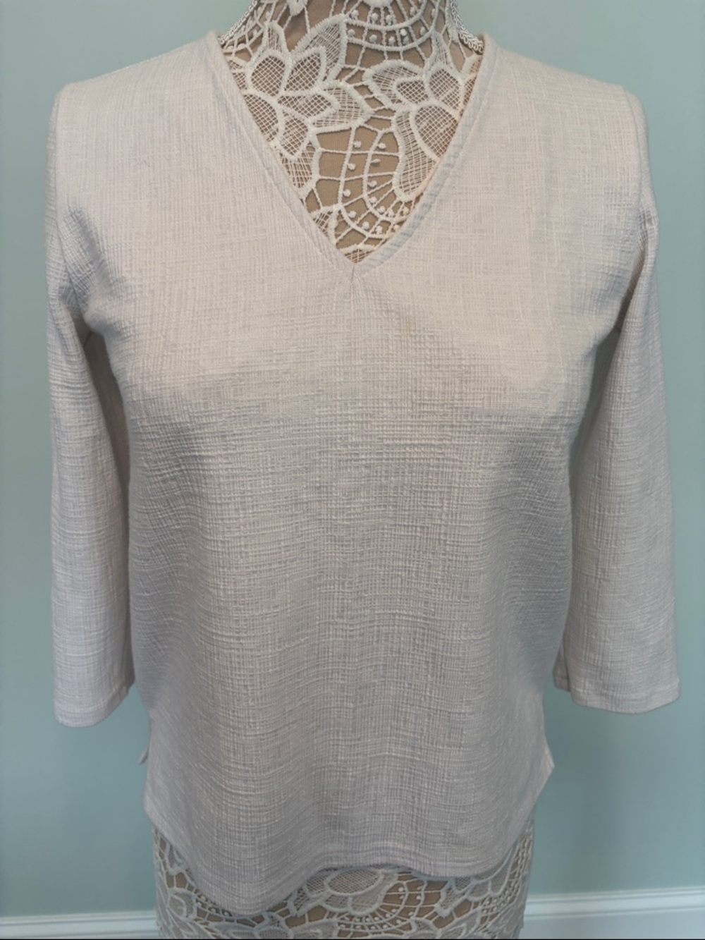 J. Crew Women White Three Quarters Sleeves Textured V-Neck Blouse Size S